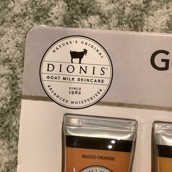 Dionis Scented Goat Milk Hand Cream Collection Set NWT 5x1oz. - Picture 4 of 16